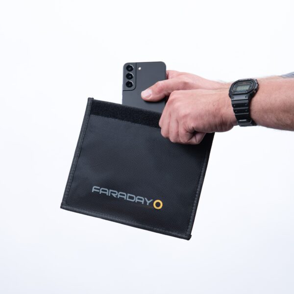 JACKET Forensic Faraday Cell Phone Bag (8″ x 4.5″)