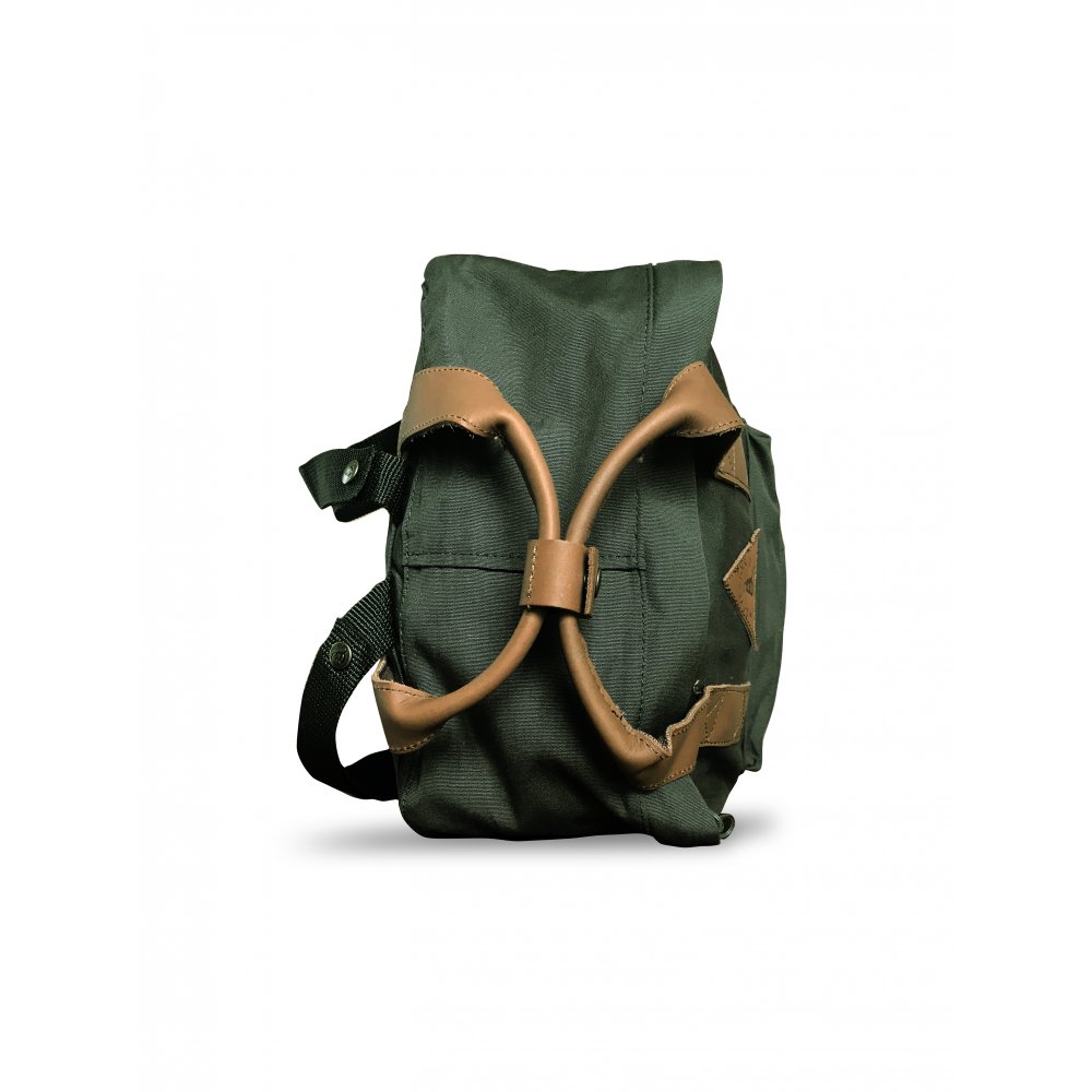 CAVESTOCK Daypack No. 66 Olive – RFID Blocking Backpack