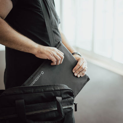 JACKET Pro Faraday CORDURA® Laptop Bag – Magnetic Closure (9.5″ x 13″)